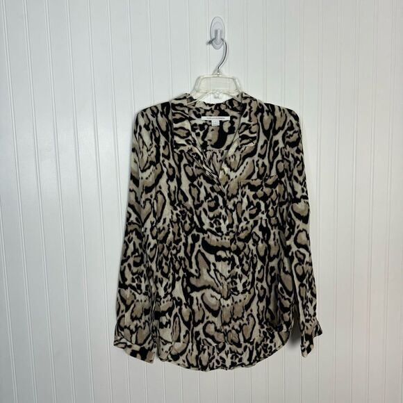 Diane Von Furstenburg Blouse Silk 8 Leopard Long Sleeve Career Casual - Picture 1 of 8